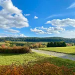 Hotelovy A Jezdecky Areal Dvur 4* Krutěnice