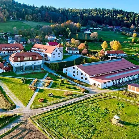 Hotel Hotelovy A Jezdecky Areal Dvur Krutenice