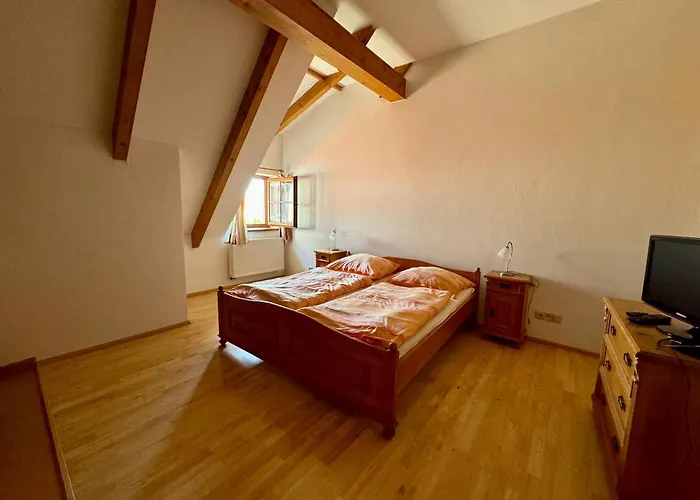 Hotelový A Jezdecký Areál Dvůr Hotel 4*