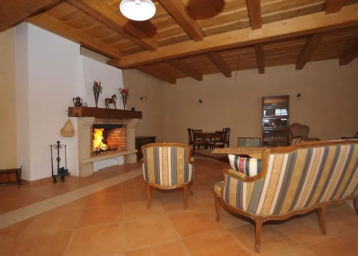 Hotelový A Jezdecký Areál Dvůr Hotel 4*