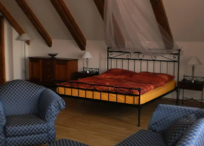 Hotel Hotelový A Jezdecký Areál Dvůr